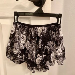 Black + White Flower Pull-on Mesh Dance Skirt